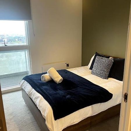 Lovely 2-Bedroom Condo With Balcony Manchester Ngoại thất bức ảnh