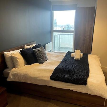 Lovely 2-Bedroom Condo With Balcony Manchester Ngoại thất bức ảnh